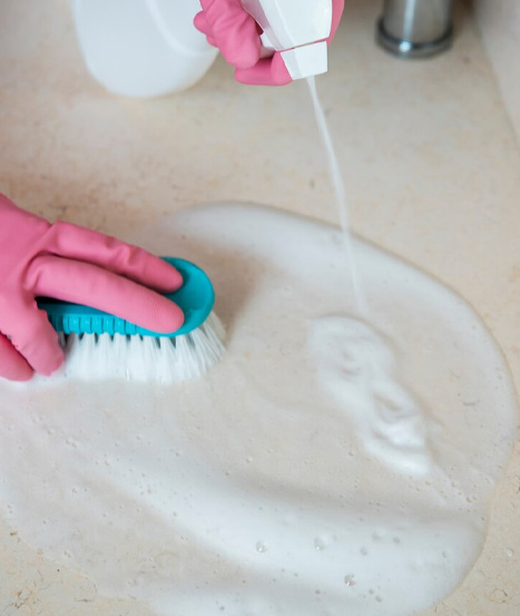 Bathroom deep cleaning