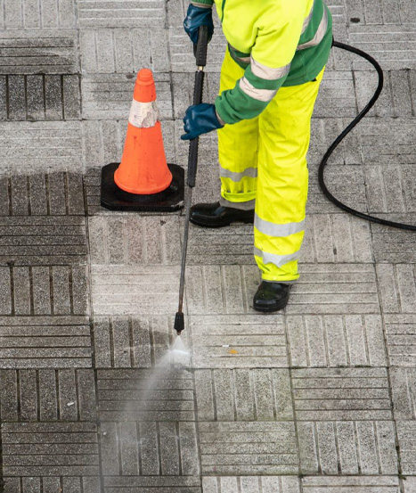 Driveway pressure washing service