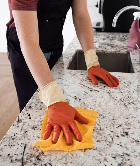Kitchen deep cleaning